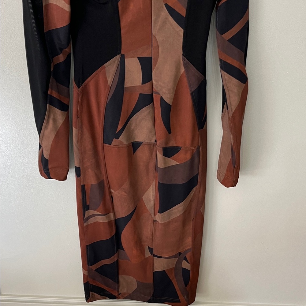 House of CB Abstract Brown and Black Dress - Picture 6 of 8